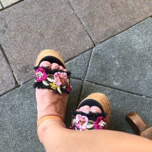 Meet your Posher, Lorine